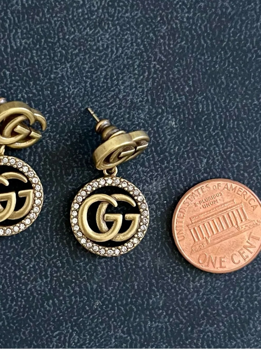 Small GG Earrings w/Bling - Picture 3 of 3